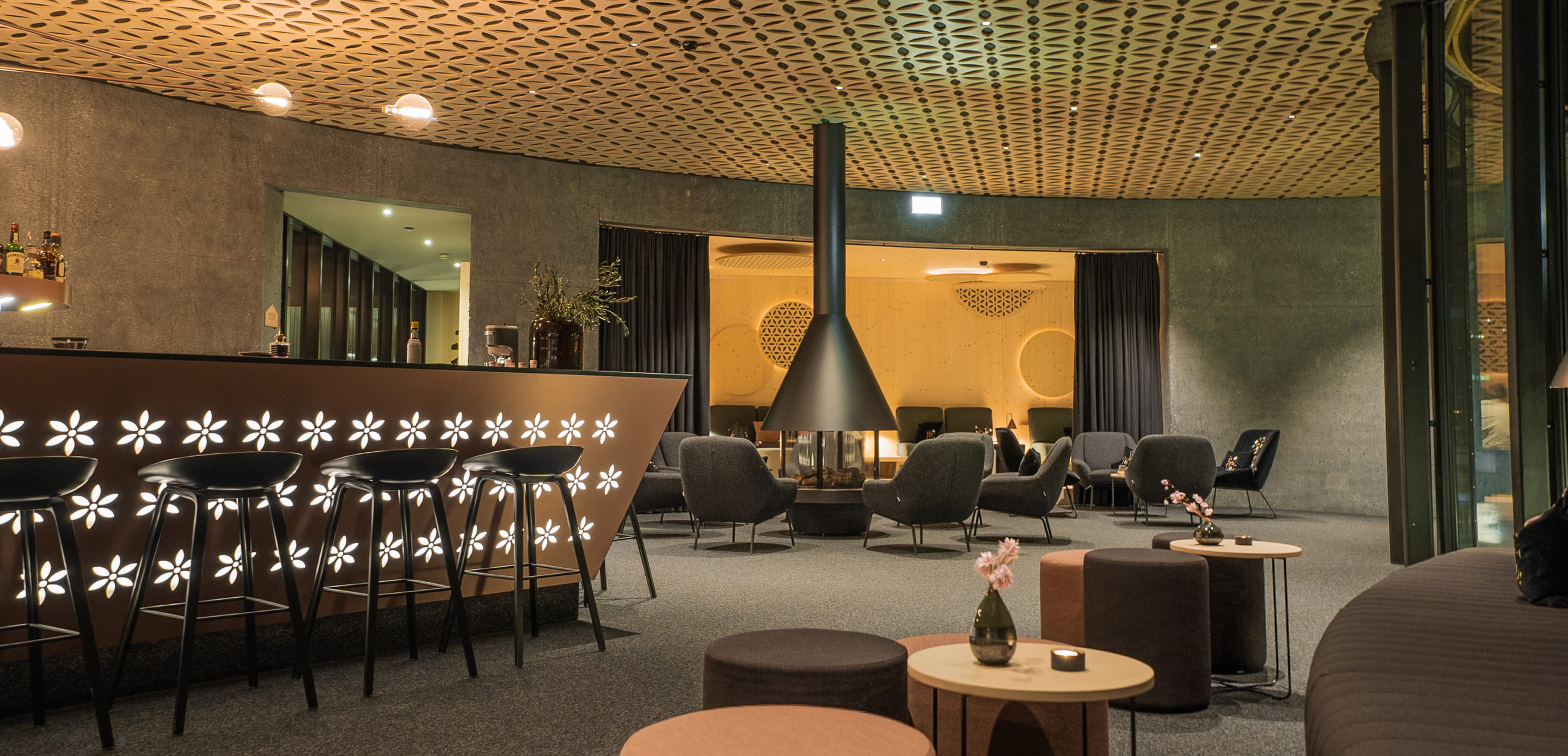 Designkamin in Schruns, Montafon © Alpstein Architekten GmbH, Hotel Amrai Suites